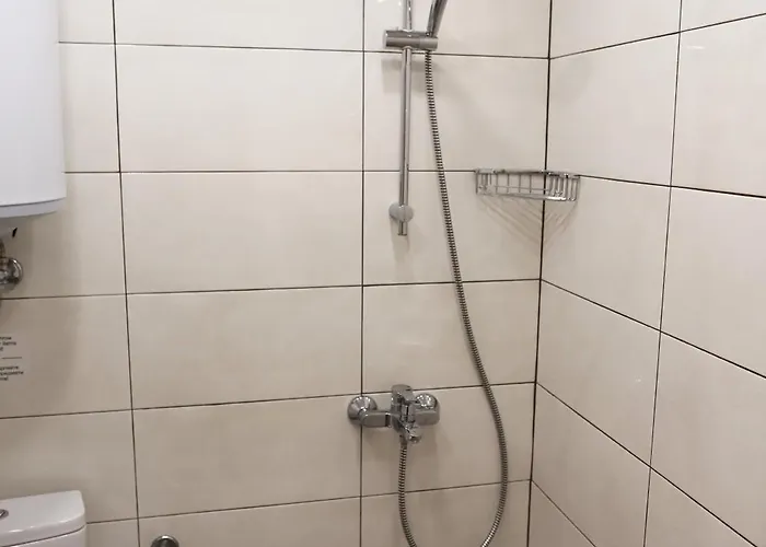 Azur - Self Check-in Бургас