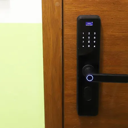 Azur - Self Check-in アパート ブルガス